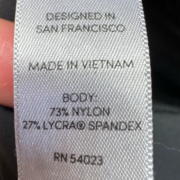 Athleta Stellar Cropped Ankle Pants Size SP - Picture 4 of 6